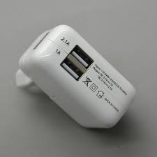 iPad аксессуары Apple iPad / iPhone home charger 5V 2 USB female