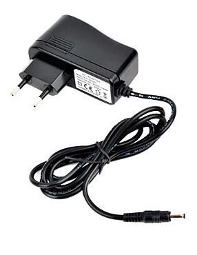 Зарядное устройство сетевое  MID 5V 2A 2.5 x 0.7 mm