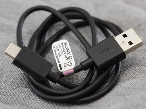 Дата-кабель USB Sony Type-C UC820 for XA/XA1 series